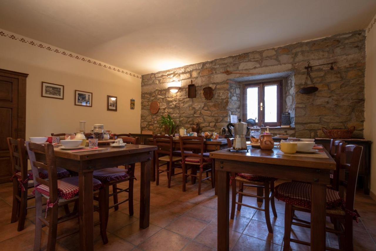 Agriturismo Braccicorti Pieve Fosciana ภายนอก รูปภาพ